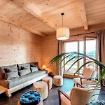 Gorgeous In With Sauna 別荘 ラバロッシュ