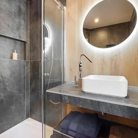 In With Sauna 別荘 *