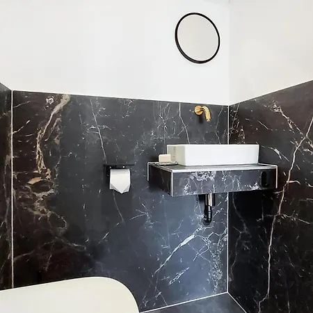 بيت للعطل In With Sauna *