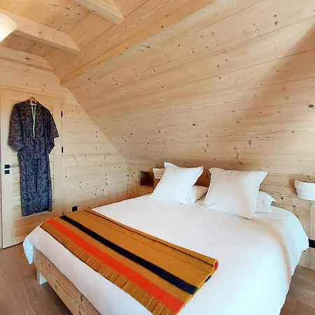 بيت للعطل In With Sauna